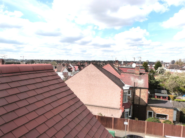  Image of 5 bedroom Semi-Detached house for sale in Limes Avenue London NW11 at GOLDERS GREEN  LONDON, NW11 9TJ