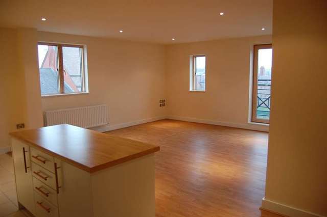  Image of 2 bedroom Flat to rent in The Square Seller Street Chester CH1 at The Square Seller Street Chester, CH1 3AG