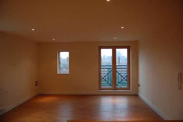  Image of 2 bedroom Flat to rent in The Square Seller Street Chester CH1 at The Square Seller Street Chester, CH1 3AG