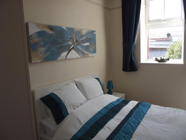  Image of 1 bedroom Apartment to rent in High Street Hull HU1 at High Street  Hull, HU1 1NH