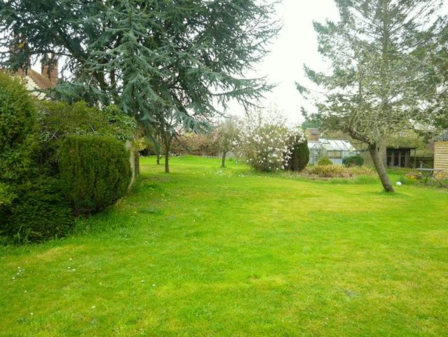  Image of 3 bedroom Detached house for sale in Littleworth Road Benson Wallingford OX10 at Littleworth Road  Benson, OX10 6LY