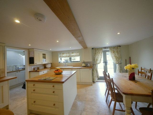  Image of 3 bedroom Detached house for sale in Littleworth Road Benson Wallingford OX10 at Littleworth Road  Benson, OX10 6LY