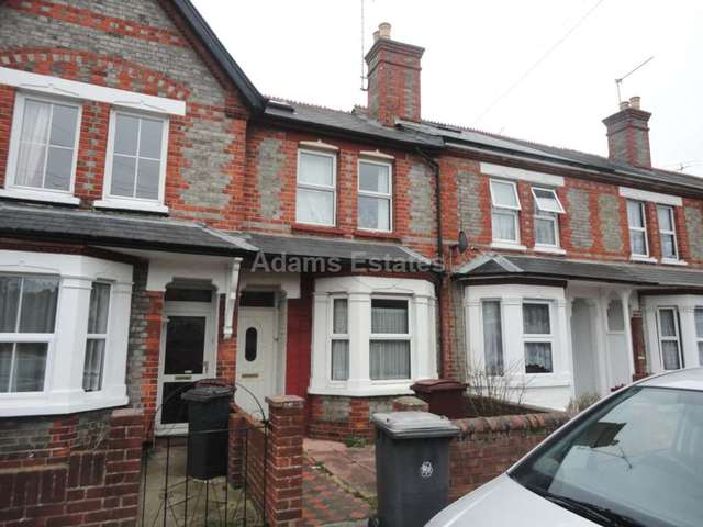  Image of 4 bedroom Terraced house to rent in Liverpool Road Earley Reading RG1 at Liverpool Road  Reading, RG1 3PG