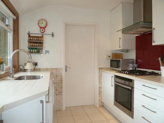  Image of 2 bedroom Flat to rent in Loanhead Terrace Aberdeen AB25 at Rosemount Aberdeen Aberdeen, AB25 2SY