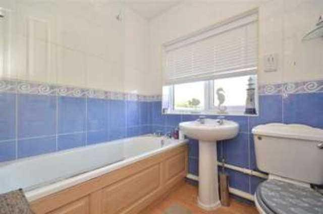  Image of 2 bedroom End of Terrace for sale in Lombardy Rise Waterlooville PO7 at Waterlooville Hampshire Waterlooville, PO7 8EB
