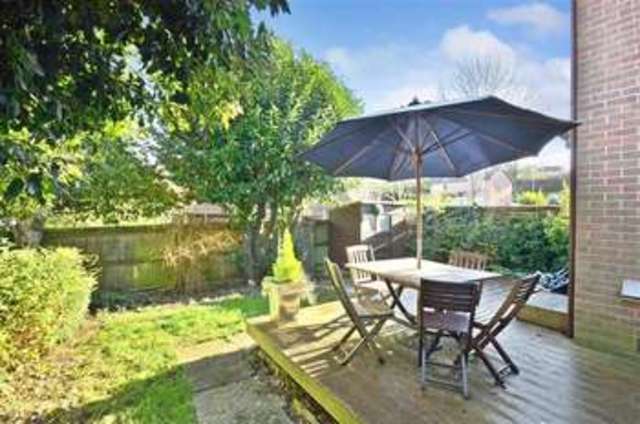  Image of 2 bedroom End of Terrace for sale in Lombardy Rise Waterlooville PO7 at Waterlooville Hampshire Waterlooville, PO7 8EB