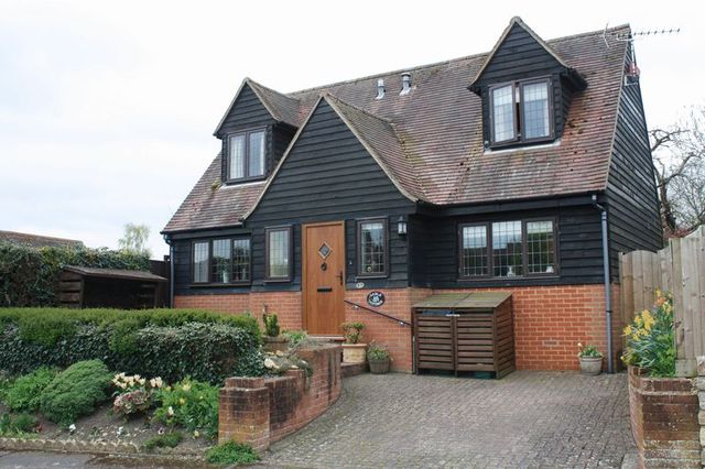  Image of 2 bedroom Detached house to rent in Wainwrights Long Crendon Aylesbury HP18 at 2A Wainwrights  Long Crendon, HP18 9DT
