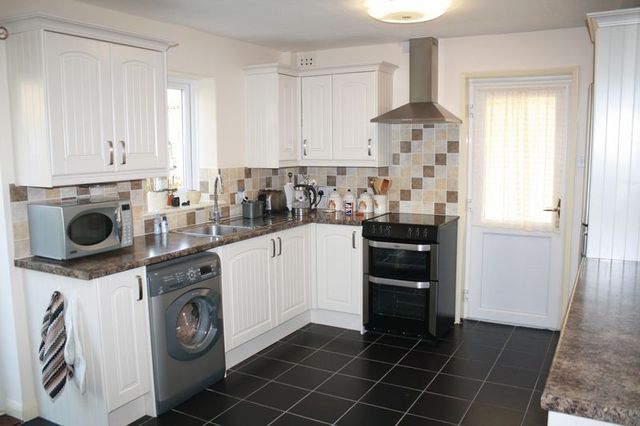  Image of 2 bedroom Semi-Detached house to rent in Coltman Avenue Long Crendon Aylesbury HP18 at Coltman Avenue  Long Crendon, HP18 9DP