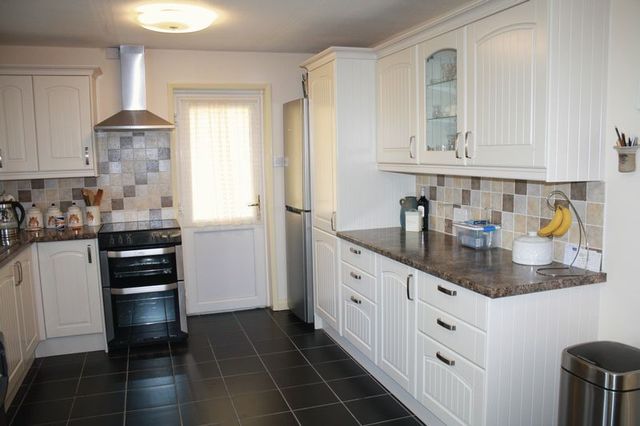  Image of 2 bedroom Semi-Detached house to rent in Coltman Avenue Long Crendon Aylesbury HP18 at Coltman Avenue  Long Crendon, HP18 9DP