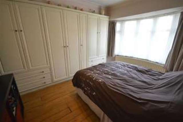  Image of 3 bedroom Property for sale in Lorna Road Cheadle Hulme Cheadle SK8 at Lorna Road Stockport Stockport, SK8 5BJ