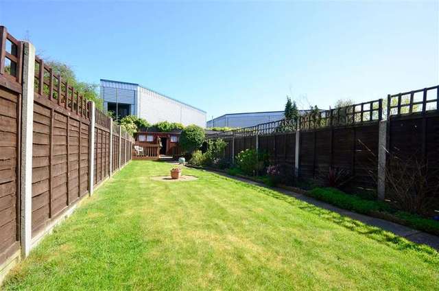  Image of 3 bedroom Terraced house for sale in Maidstone Road Paddock Wood Tonbridge TN12 at Paddock Wood Tonbridge Tonbridge, TN12 6DE