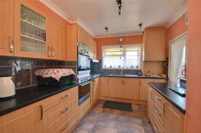  Image of 3 bedroom Terraced house for sale in Maidstone Road Paddock Wood Tonbridge TN12 at Paddock Wood Tonbridge Tonbridge, TN12 6DE