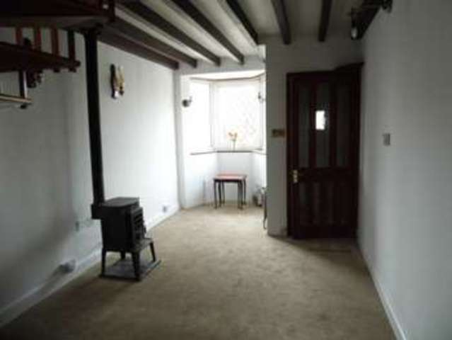  Image of 1 bedroom Semi-Detached house for sale in Hunston Chichester PO20 at Chichester West Sussex Chichester, PO20 1NR