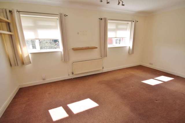  Image of 3 bedroom Detached house to rent in Malden Way New Malden KT3 at Malden Way  New Malden, KT3 5QR