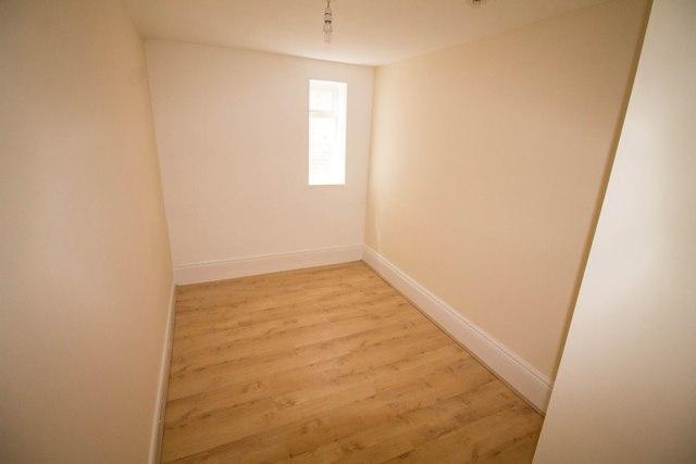  Image of 1 bedroom Flat to rent in Mapperley Road Nottingham NG3 at Mapperley  Nottingham, NG3 5AS
