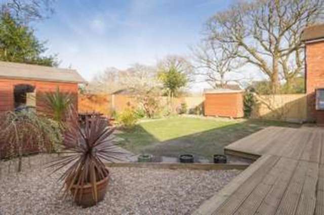  Image of 3 bedroom Detached house for sale in Hythe Road Marchwood Southampton SO40 at Hythe Road Marchwood Southampton, SO40 4WU