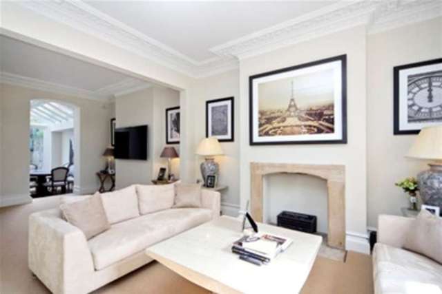  Image of 4 bedroom Property to rent in Margaretta Terrace London SW3 at London, SW3 5NU