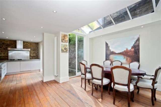  Image of 4 bedroom Property to rent in Margaretta Terrace London SW3 at London, SW3 5NU