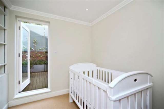  Image of 4 bedroom Property to rent in Margaretta Terrace London SW3 at London, SW3 5NU