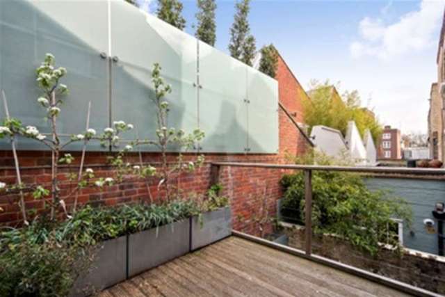  Image of 4 bedroom Property to rent in Margaretta Terrace London SW3 at London, SW3 5NU