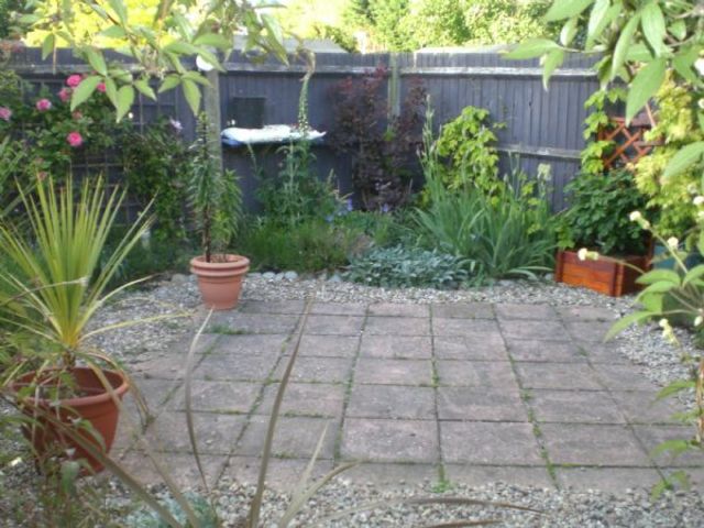  Image of 2 bedroom Flat to rent in Markby Way Lower Earley Reading RG6 at Markby Way Lower earley Reading, RG6 3BG