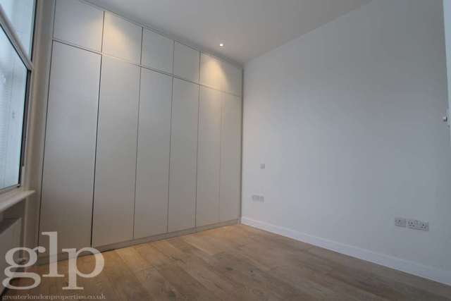  Image of Studio flat to rent in Marshall Street London W1F at Marshall Street Soho London, W1F 7EX