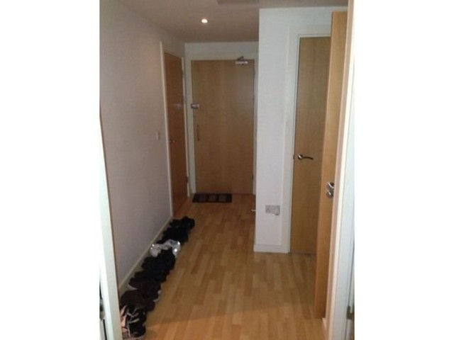  Image of 2 bedroom Apartment to rent in Masshouse Plaza Birmingham B5 at Birmingham, B5 5JE