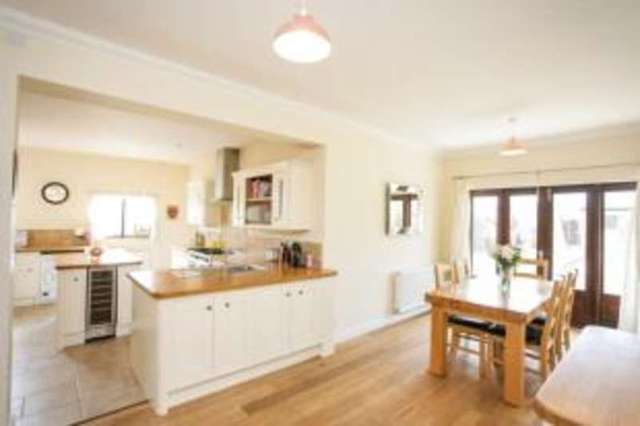  Image of 4 bedroom Bungalow for sale in Melton Road Thurmaston Leicester LE4 at Thurmaston Leicester Thurmaston, LE4 8BB