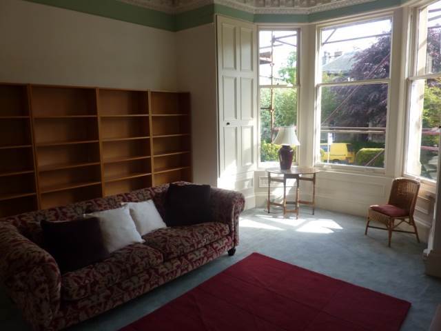  Image of 3 bedroom Flat to rent in Merchiston Park Edinburgh EH10 at Bruntsfield Edinburgh Edinburgh, EH10 4PN
