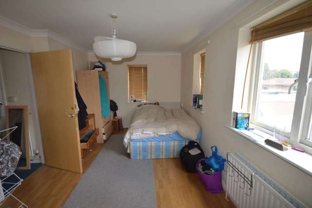  Image of 5 bedroom Detached house to rent in Merriam Avenue London E9 at Merriam Avenue Hackney Wick London, E9 5NA