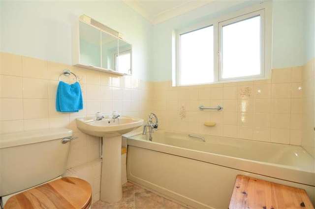  Image of 2 bedroom Flat for sale in Mey Close Waterlooville PO7 at Waterlooville Hampshire Waterlooville, PO7 8JF