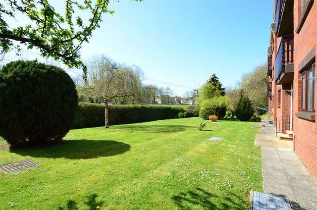  Image of 2 bedroom Flat for sale in Mey Close Waterlooville PO7 at Waterlooville Hampshire Waterlooville, PO7 8JF