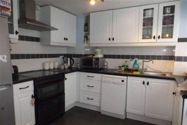  Image of 2 bedroom Detached house to rent in Petersfield Road Midhurst GU29 at Midhurst, GU29 9JH