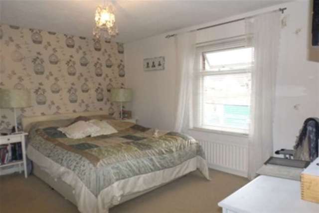  Image of 2 bedroom Detached house to rent in Petersfield Road Midhurst GU29 at Midhurst, GU29 9JH