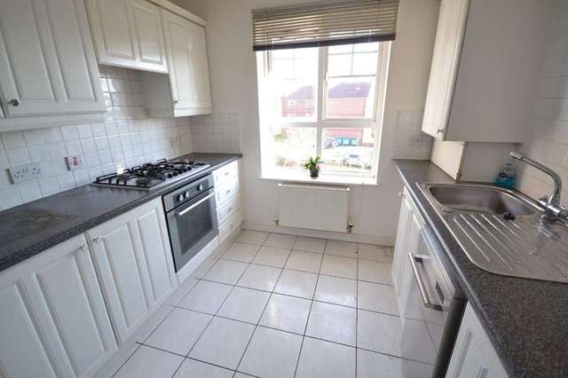  Image of 2 bedroom Flat for sale in Mill Chase Close Wakefield WF2 at Alverthorpe Wakefield West Yorkshire, WF2 9SN