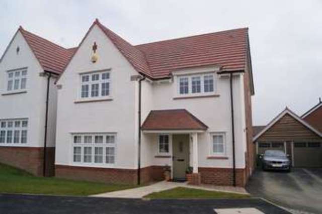  Image of 4 bedroom Detached house to rent in Millfield Drive Wakefield WF1 at Wrenthorpe Wakefield Wakefield, WF1 2FA