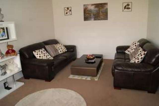  Image of 4 bedroom Detached house to rent in Millfield Drive Wakefield WF1 at Wrenthorpe Wakefield Wakefield, WF1 2FA