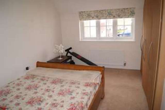  Image of 4 bedroom Detached house to rent in Millfield Drive Wakefield WF1 at Wrenthorpe Wakefield Wakefield, WF1 2FA