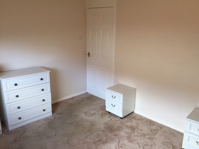  Image of 1 bedroom Flat to rent in Moffat Crescent Lochgelly KY5 at Lochgelly Fife Fife, KY5 9NY