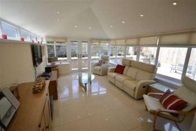  Image of 2 bedroom Property for sale in Moorland Drive Cheadle Hulme Cheadle SK8 at Moorland Drive Cheadle Cheadle, SK8 6HY