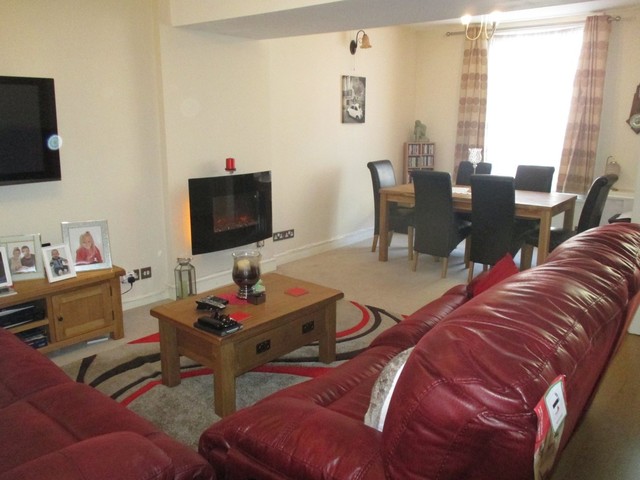  Image of 3 bedroom Terraced house for sale in Moorland Road Portsmouth PO1 at Moorland Road Fratton Portsmouth, PO1 5JA