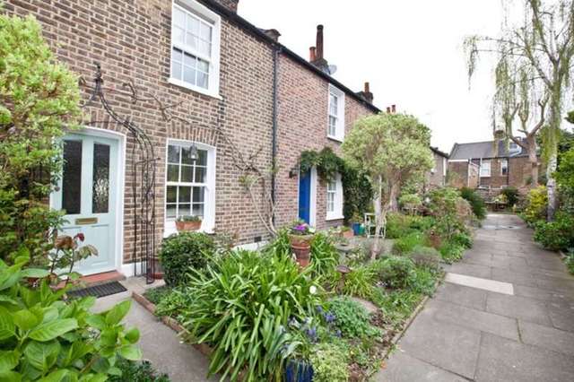  Image of 2 bedroom Terraced house for sale in Mulberry Place London W6 at Chiswick, W6 9TY