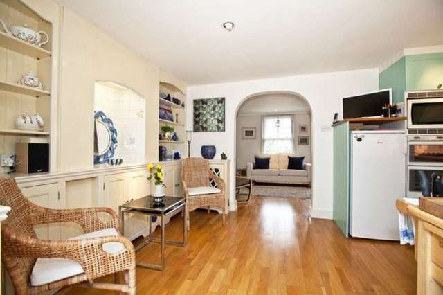  Image of 2 bedroom Terraced house for sale in Mulberry Place London W6 at Chiswick, W6 9TY