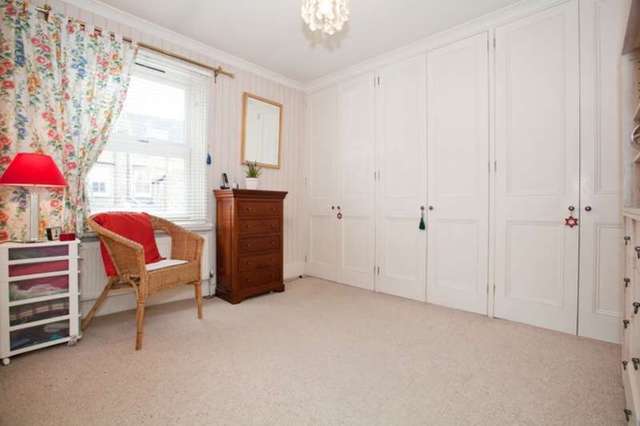  Image of 2 bedroom Terraced house for sale in Mulberry Place London W6 at Chiswick, W6 9TY