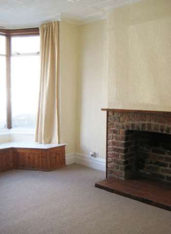  Image of 3 bedroom Terraced house to rent in Mulehouse Road Sheffield S10 at Mulehouse Road  Sheffield, S10 1TB