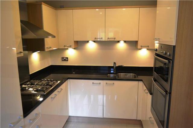  Image of 3 bedroom Terraced house to rent in Nassau Drive Crowborough TN6 at East Sussex, TN6 2GT