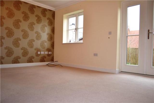  Image of 3 bedroom Terraced house to rent in Nassau Drive Crowborough TN6 at East Sussex, TN6 2GT
