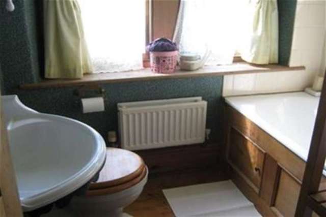  Image of 4 bedroom Detached house to rent in Nebo Road Llanrwst LL26 at Llanrwst, LL26 0SD