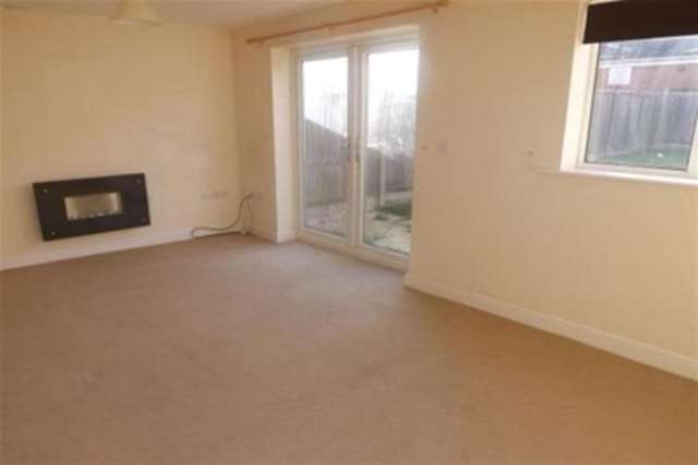  Image of 3 bedroom Detached house to rent in Newcastle Street Huthwaite Sutton-in-Ashfield NG17 at Sutton-in-Ashfield, NG17 2LT