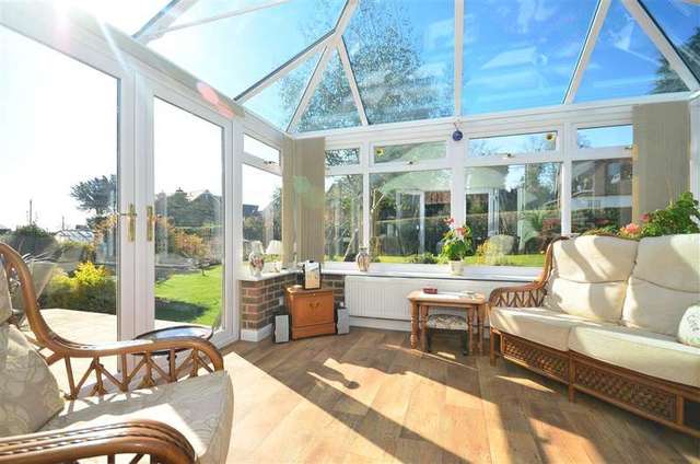  Image of 2 bedroom Bungalow for sale in Newick Hill Newick Lewes BN8 at Newick Lewes Lewes, BN8 4QR